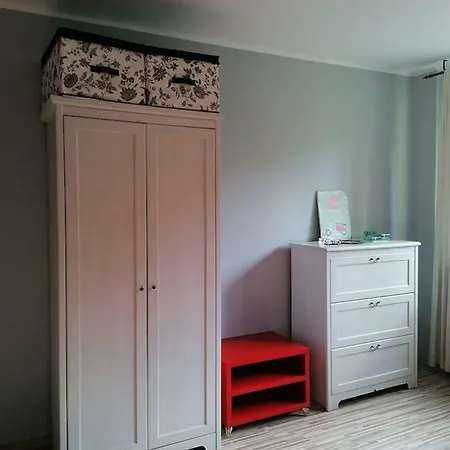 Sunny And Lovely Apartment. Near Chopin Airport! Warschau Exterior foto